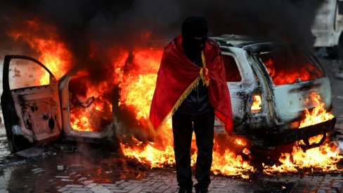 SUKOB DEMONSTRANATA I POLICIJE U ALBANIJI: Za pet dana povređeno 272 ljudi, 12 zadržano u bolnici