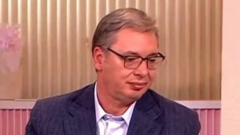 OD SRCA HVALA ZORICI I KEMIŠU NA PODRŠCI Iskren zagrljaj poznate pevačice raznežio Vučića (VIDEO)
