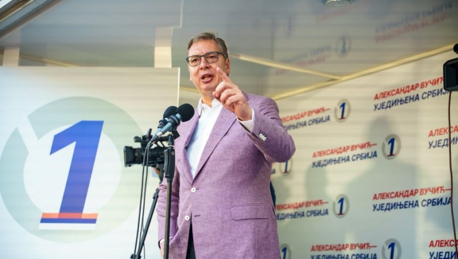 DOĐI GINTERE NA TV DUEL, ČEKAM TE NA BILO KOM JEZIKU Vučić iz Kruševca: Neka zastupa studentsku listu i svog Srdanovića koji ne sme