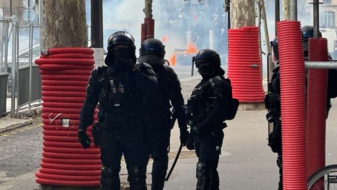 U FRANCUSKOJ SE UVODI POLICIJSKI ČAS! Strepe navijači Pari Sen Žermena i Barselone pred sutrašnji meč