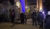 HAOS U TIRANI: Demonstranti od policije pobegli u pravoslavnu crkvu - obračun usred svetog mesta (VIDEO)