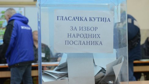 GLASANJE NA 103 MESTA: Parlamentarni izbori u Kraljevu