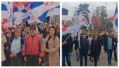 ЦЕЛА СРБИЈА ЈЕ ВАЖНА ЗА ЛИСТУ АЛЕКСАНДАР ВУЧИЋ - УЈЕДИЊЕНА СРБИЈА: Уједињени народ је устао - мирис рузмарина се шири целом земљом