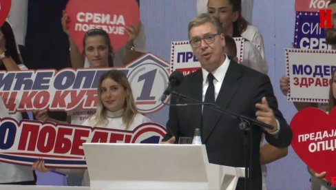 OBEĆAVAM VAM, NEĆE BITI VIŠE POLITIKE U ŠKOLAMA! Vučić: Dve godine deca nisu učila ništa
