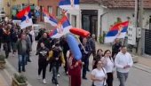 БРУС УЗ ВУЧИЋА: Погледајте како се брани Србија  - Одјекује Рузмарин (ВИДЕО)