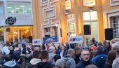 ЛОЗНИЦА УЈЕДИЊЕНА ДО ПОБЕДЕ! Цела Србија мирише на рузмарин (ВИДЕО)