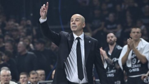 Поносан сам на моје играче Прва реакција Ђоана Пењароје након дербија Партизан - Звезда