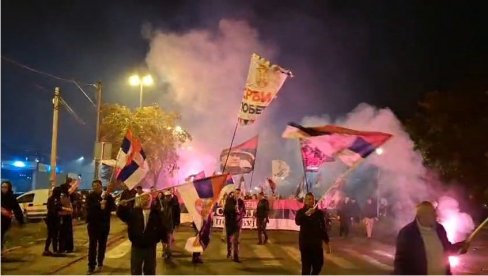 NAROD NA VIDIKOVCU IZAŠAO DA PODRŽI VUČIĆA: Skup liste ”Aleksandar Vučić - Ujedinjena Srbija”