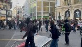 БИВШИ ПРЕМИЈЕР ПРЕДЛАЖЕ ВАНРЕДНО СТАЊЕ: Велика стрепња у Француској због сутрашњих скупова