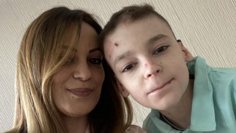 PAVLOVIH 20 GODINA ŽIVOTA I 20 GODINA BOLOVA: Potresna ispovest Sandre Pavlović (44), majke „dečaka leptira“ (FOTO)