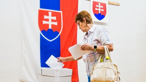 SLOVACI DANAS IZLAZE NA BIRALIŠTA: Počeli lokalni i regionalni izbori