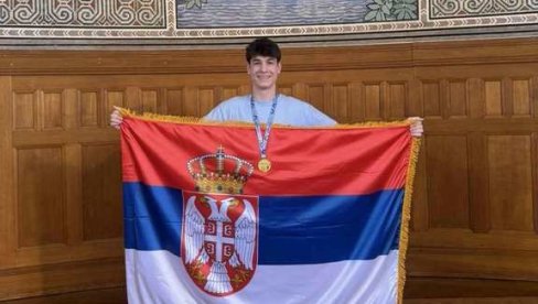 LUKI SREBRO IZ FIZIKE: Uspeh učenika Matematičke gimnazije na međunarodnom takmičenju