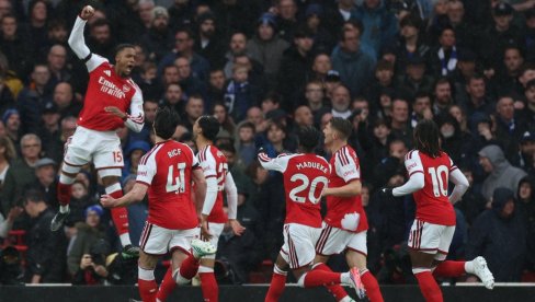 Arsenal iskoristio kiks Mančester sitija: Tobdžije pobedile Everton u Premijer ligi (VIDEO)