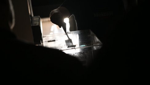 SKANDAL NA IZBORIMA: Zaokružili broj liste umesto birača