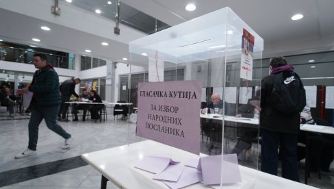 DIMITRIJEVIĆ: Nepoznate osobe upale u Gerontološki centar u Mladenovcu tvrdeći da su posmatrači