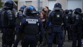 ФРАНЦУСКА ВЛАДА ПРИХВАТА ЗАХТЕВЕ ДЕМОНСТРАНАТА: Протестанти траже улагање од 10 милијарди евра, најављене велике промене у школама
