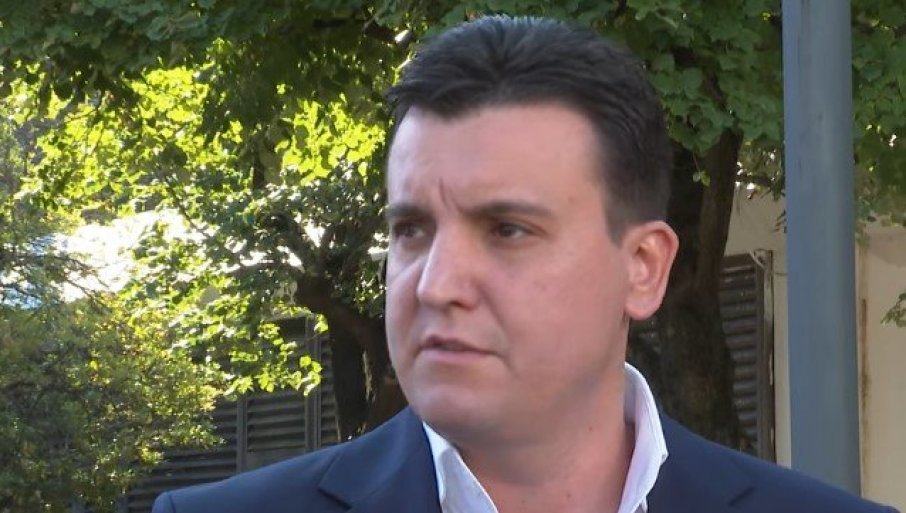 BEOGRAD JE OPET CRNOGORSKI: Bivši ministar pravde CG čestitao studentskoj listi (FOTO)