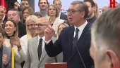 ZAORILO SE „STAVI RUZMARIN ISPOD JASTUKA“ NA SLAVI SNS-A: Pogledajte kako je bilo na proslavi Svete Petke! (VIDEO)