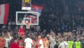 Pobeda najlepši poklon! Evo kako su navijači Zvezde čestitali rođendan kapitenu Dobriću! (VIDEO)