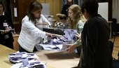 СТУДЕНТСКОЈ ЛИСТИ ЈОШ  ЈЕДАН МАНДАТ: Гласање ће бити поновљено на око 50 места