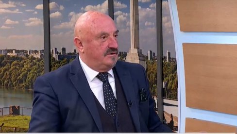 ПЕТРОНИЈЕВИЋ О ХАПШЕЊУ ДИРЕКТОРА ЈОВИНЕ ГИМНАЗИЈЕ: Лишење слободе је драконска, прекомерна и непримерена мера