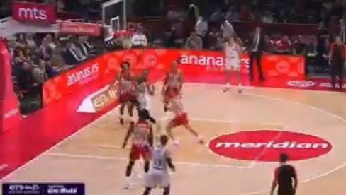Zvezda je dovela zver pod košem, pogledajte dve blokade za dve sekunde (VIDEO)