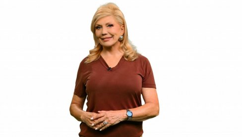SUZANA MANČIĆ ZA TV NOVOSTI: Žena pobedi zlu sudbinu i ide uzdignute glave, a naš karavan je san za jedan dan (FOTO)