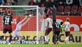 Ludilo u Bundesligi: Šest golova u derbiju, Lajpcig može i bez Srbina! (VIDEO)