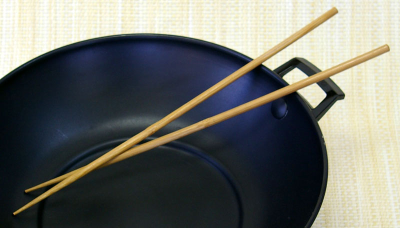 Зашто Кинези једу штапићима?