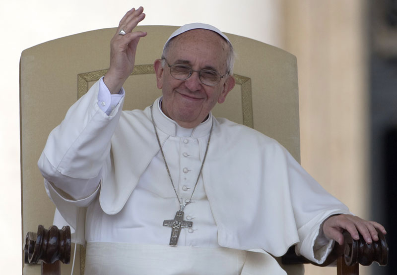 Папа позвао европске католике да отворе врата избеглицама