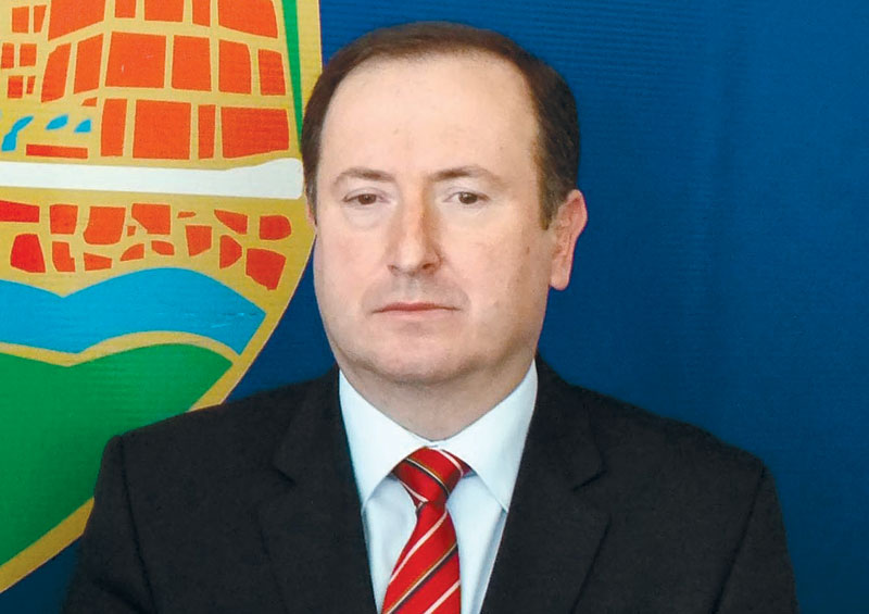 Махмутовић: Помоћ за породице, лекару решено стамбено питање