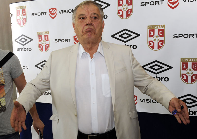 Линта тражи од Караџића и Ћурковића да поднесу оставке због подршке Шукеру