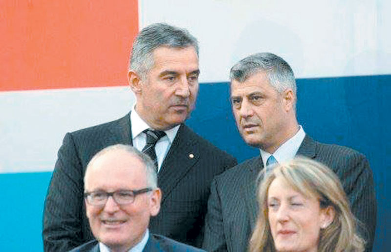 Подгорица: Тачију за дочек тепих и протести