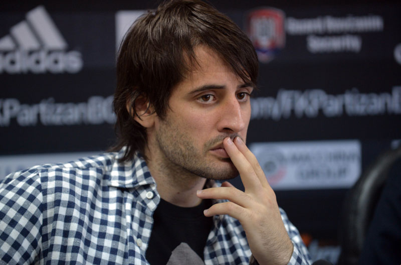 Бабовић промовисан у Хумској: Никад Звезда, само Партизан