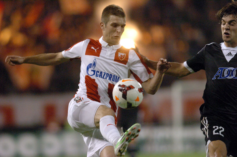 Лазовић иде из Звезде као слободан играч, Броновицки није исплаћен