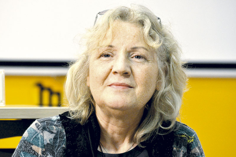 Јадранка Стојаковић: Ето и мене, Кемице