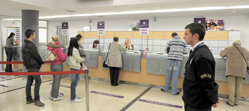 Банке зову дужнике на договор