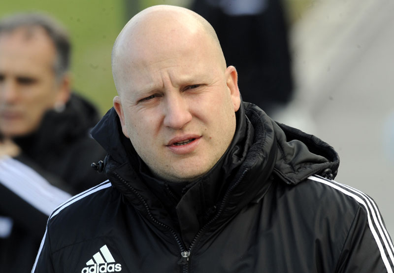 Николић: Морамо појачати одбрану