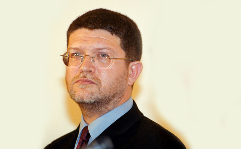 Пицула пише амандмане против Србије