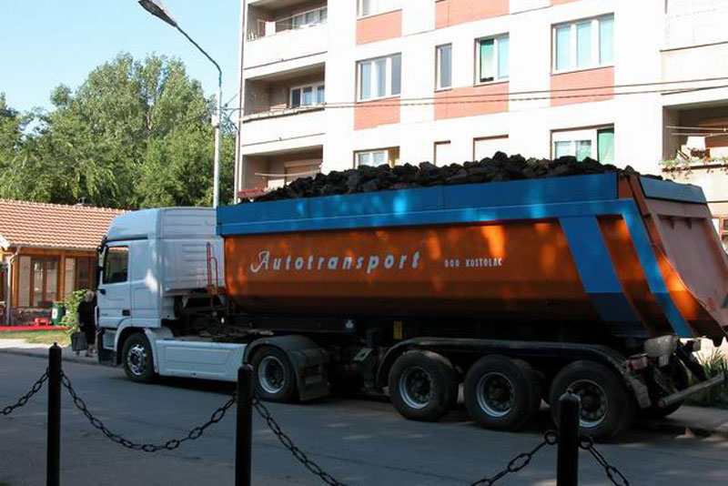 Костолац: Испод руке ваљали угаљ