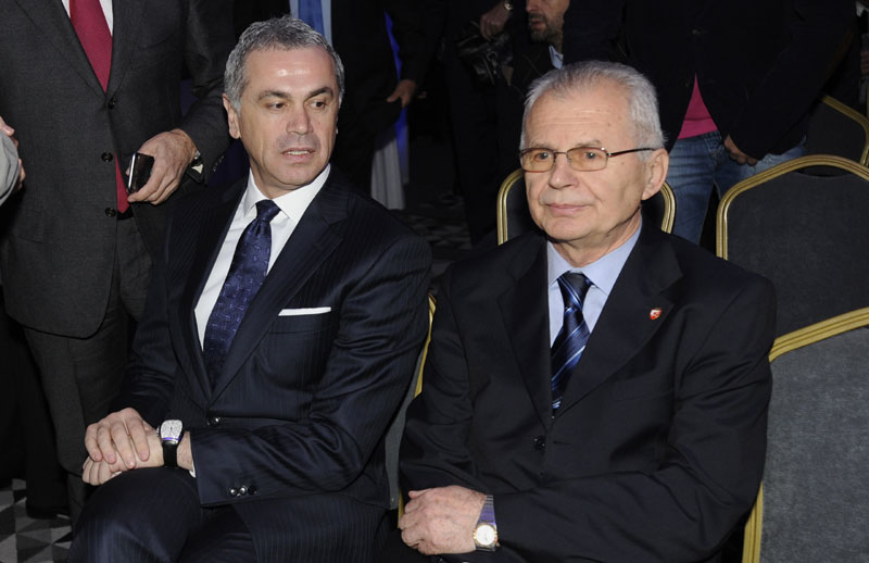 Звездине новајлије од регистрације дели 120.000 евра