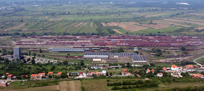 Кинези и Амери граде крај Саве