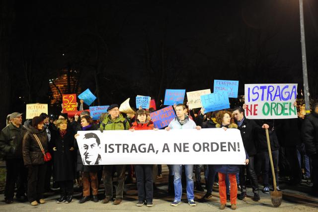 Београд: Протест због одликовања Диковића