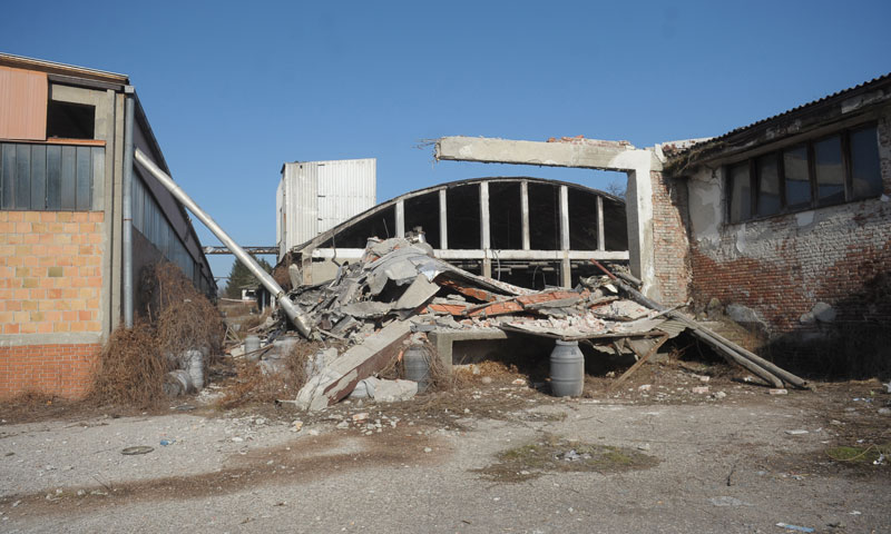 Гроцка: Повређени радници су у хали били неовлашћено?