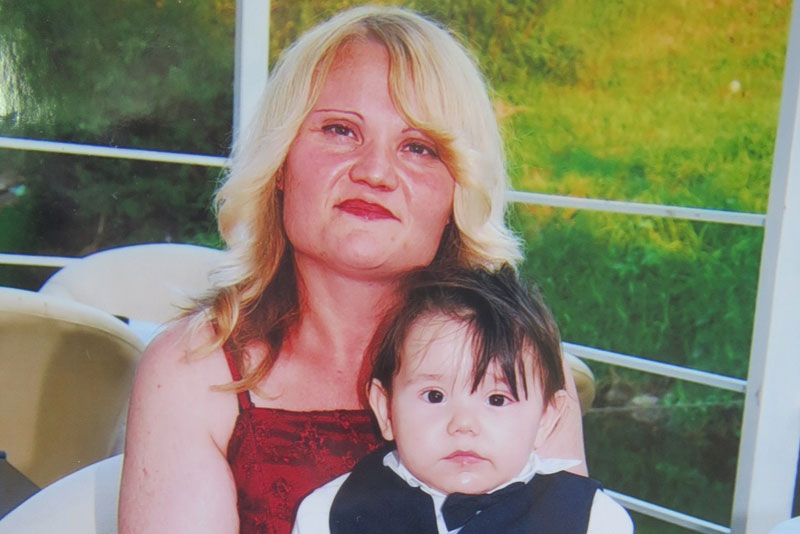 Соња умрла после трећег царског реза