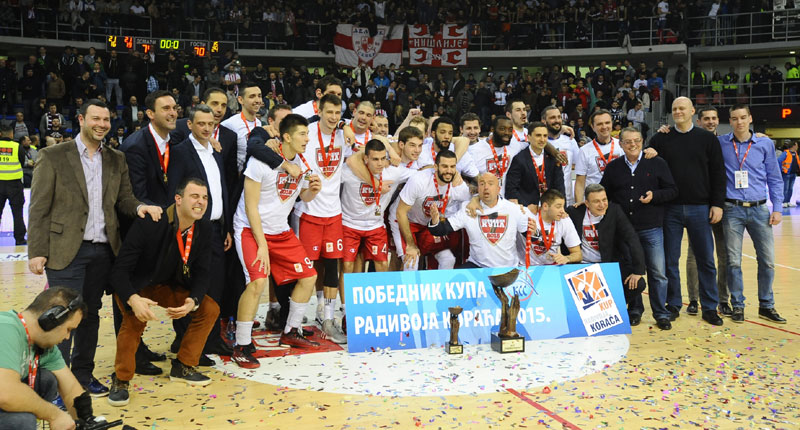 Жућкова левица опет у Звездиним рукама