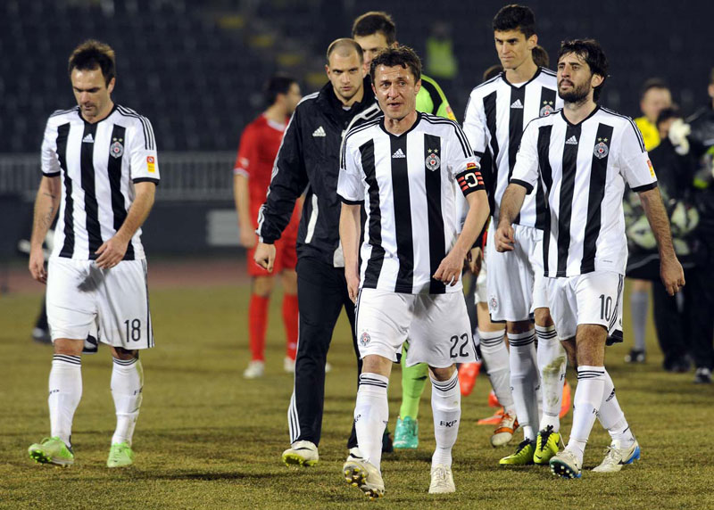 “Спорт”: Илић револтиран држао буквицу после ремија с Вождовцем