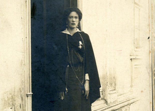 Енглеска племкиња српска мајка и сестра