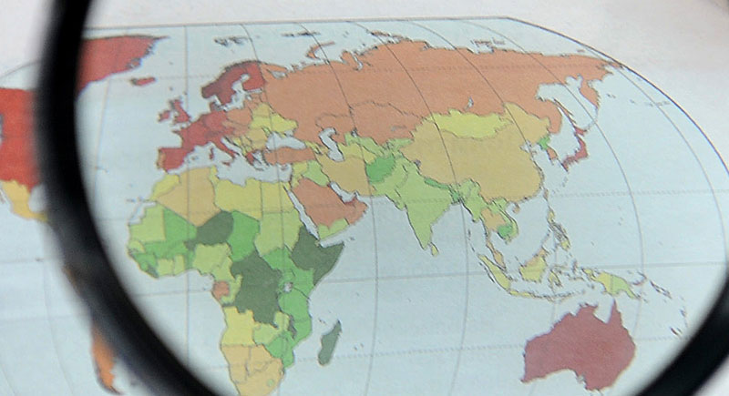 И у нашим уџбеницима Србија без - Косова!