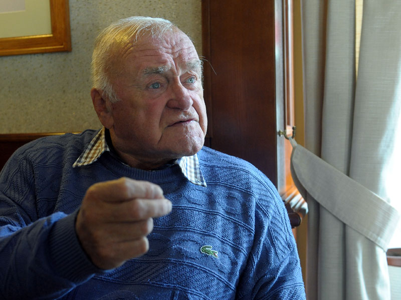 Космичка револуција оверена ћирилицом!